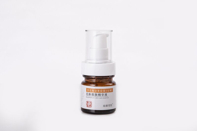 石斛靓肤精华液